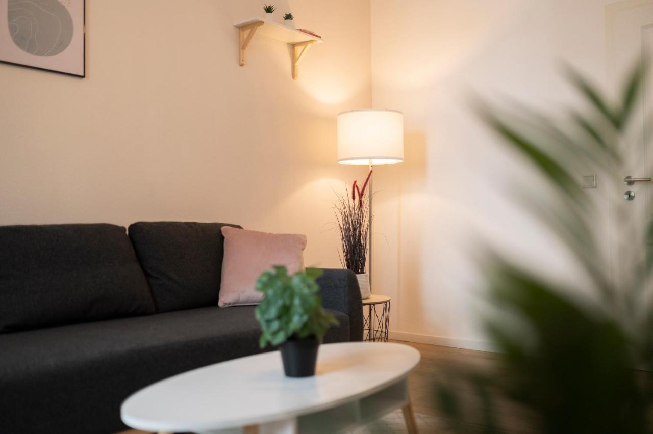 Peter - Premium I 95qm I 3 Schlafzimmer I Grosses Bad I Kueche I Wohnzimmer I Tv Apartment Fulda